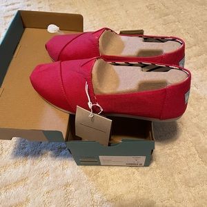 New Toms Alpargata Red Flats Shoes / Women’s 7